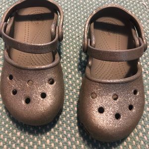 Crocs silver glitter Maryjane size 8 toddler